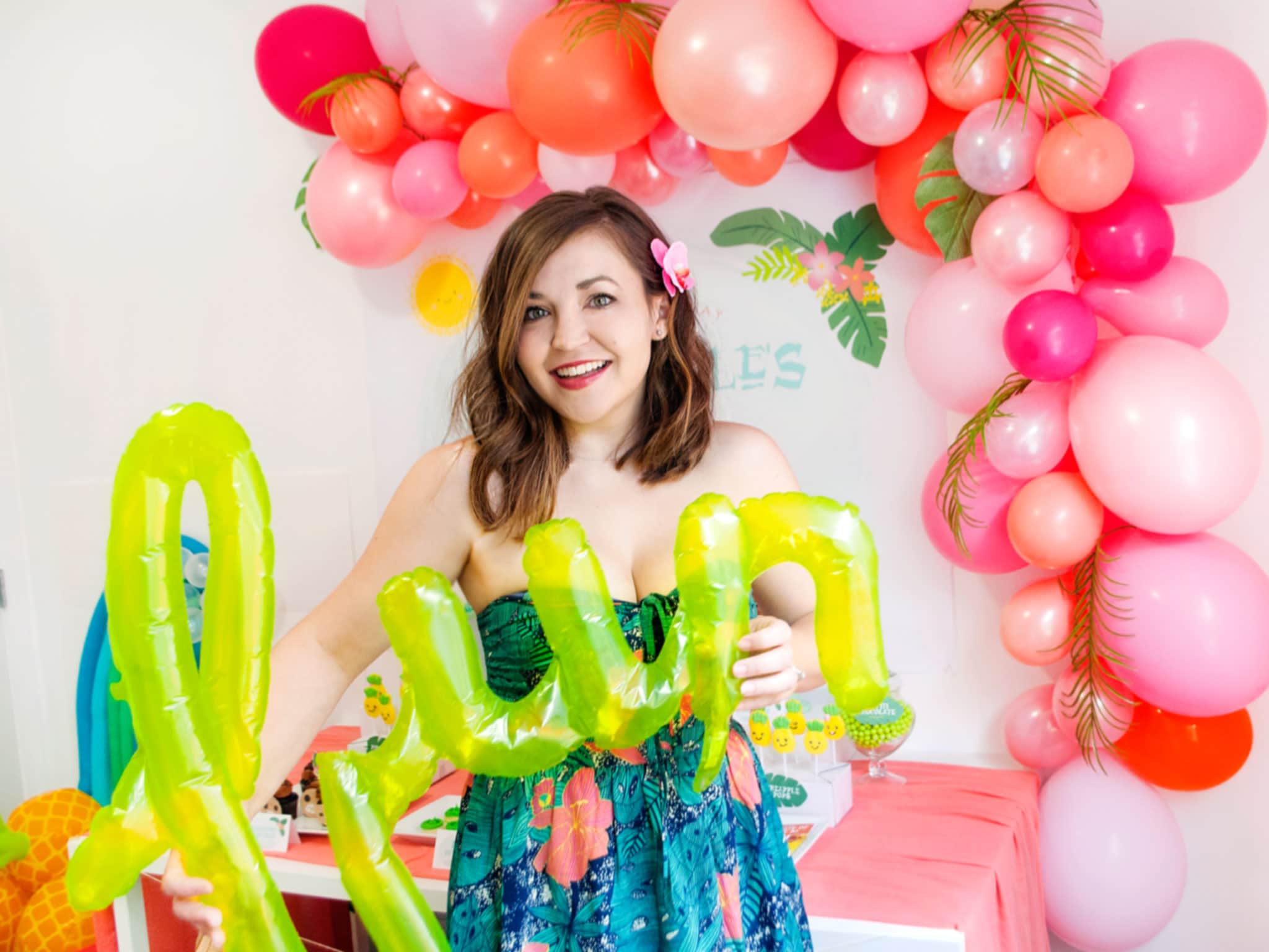 Scripted Letter Balloons Moana Birthday Party Ideas - Project Nursery
